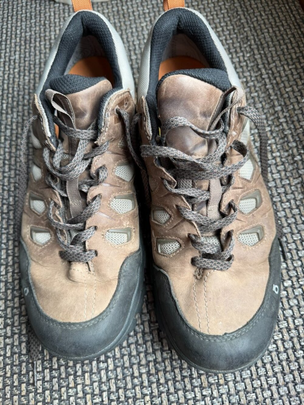 Oboz Men's Low Top Size 11.5 W Sawtooth Hiking Boots